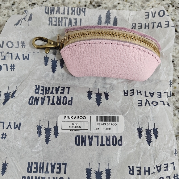 Portland leather Taco Keychain (Pinkaboo, pink) - Picture 4 of 8